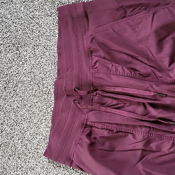Lululemon Dance Studio Jogger Maroon Mid Rise Full Length Womens Size 8 - Picture 4 of 11